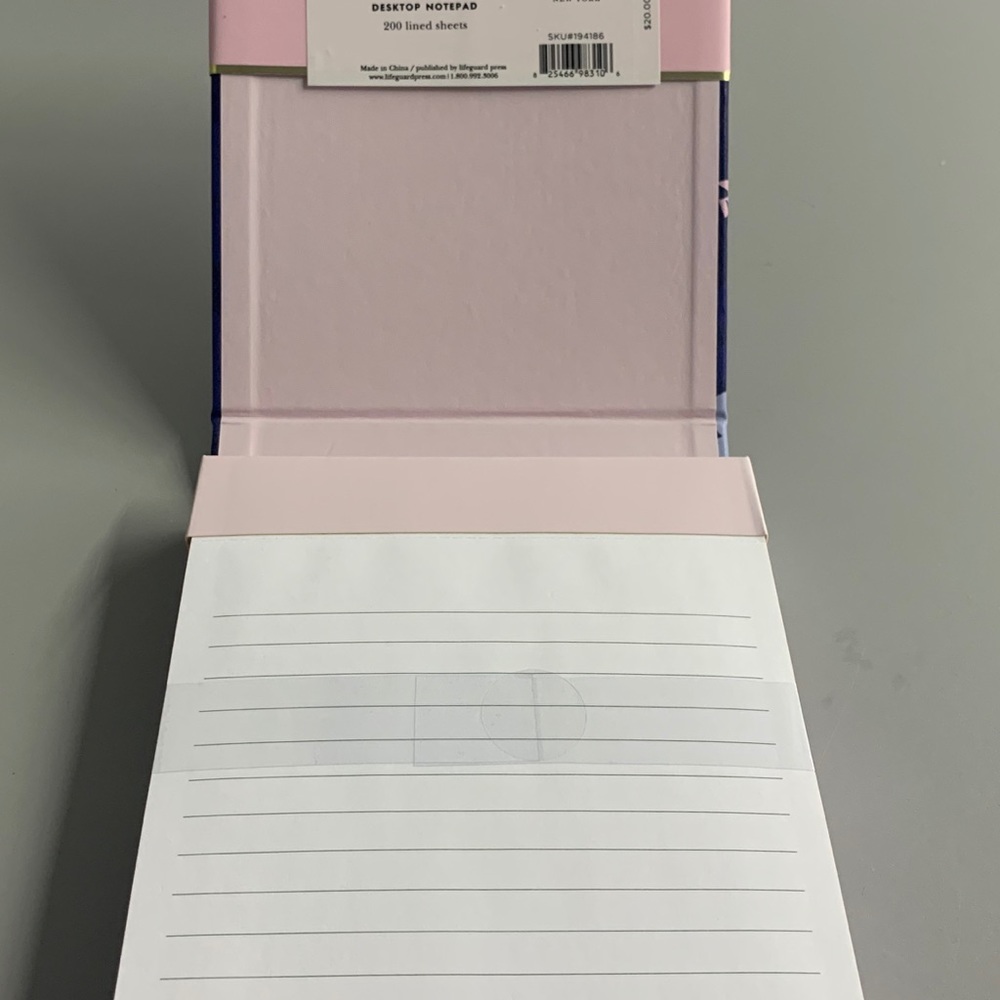 Kate Spade Desktop Notepad - Picture 4 of 5